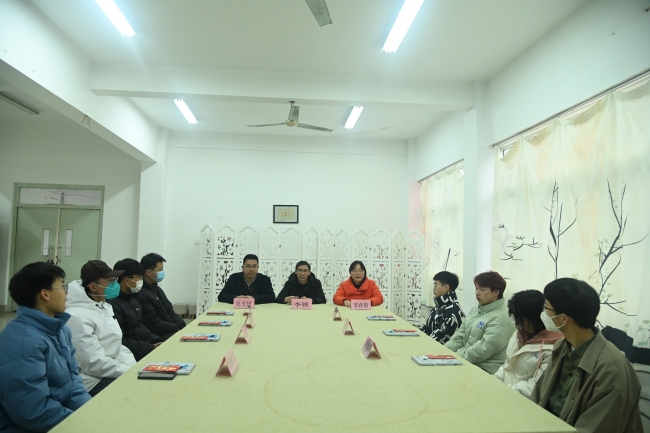 �����ŽṲ���Σ�Эͬ�����ġ����ɳ� ��������ѧԺ������ѧ����������ѧ��������̸��